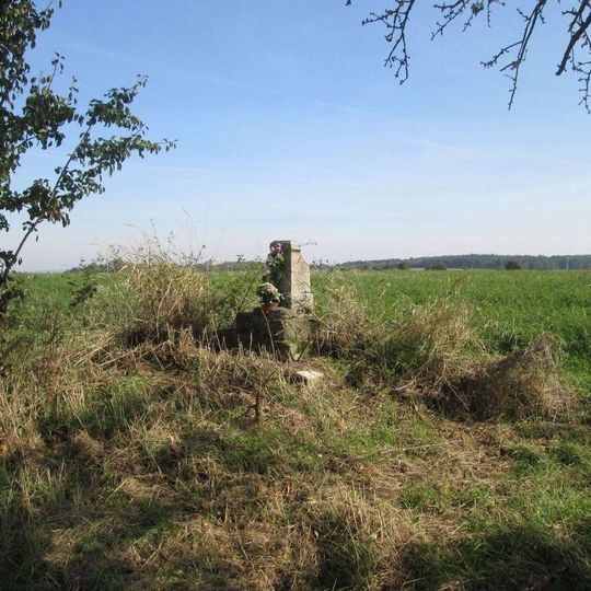 Kříž severně od Chotěšova