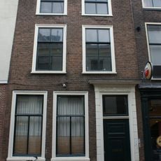Hogewoerd 14 en 14A, Leiden