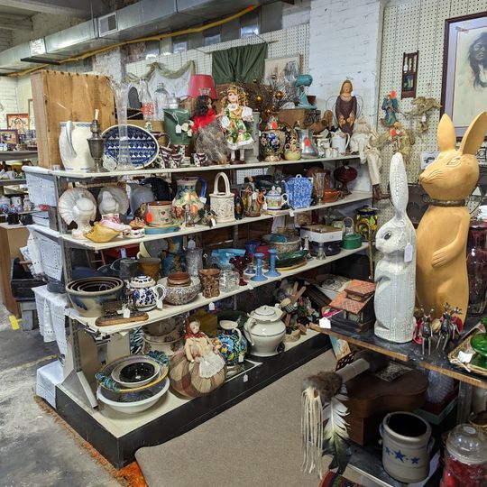 Columbus Antique Mall and Museum