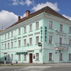 Hotel U Hroznu