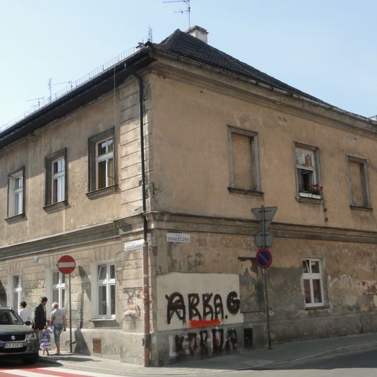 Augustiańska 11 / Skałeczna 8