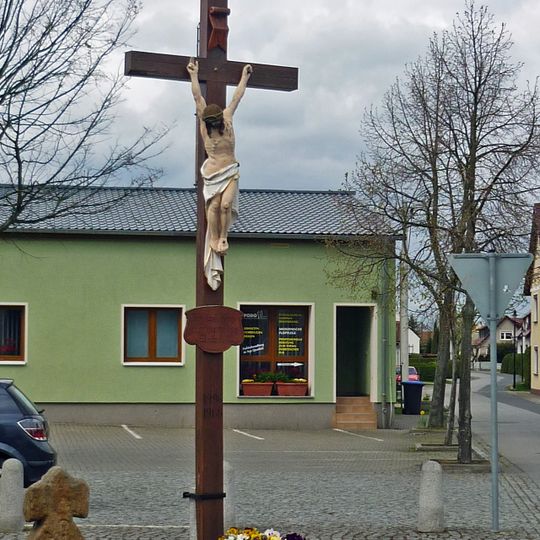 Steinkreuz und Betkreuz Seidau 1