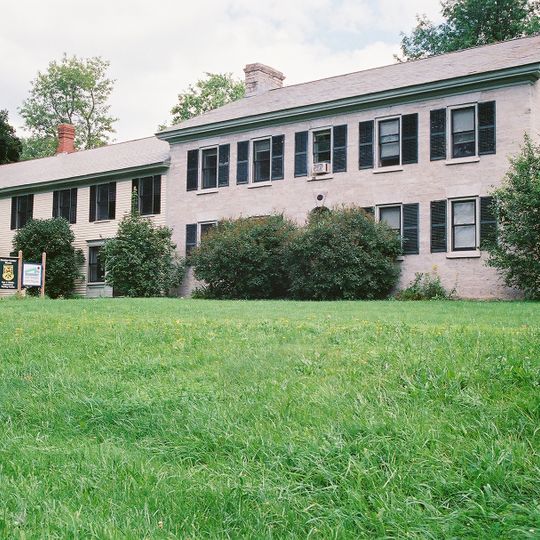 Gordon-Center House