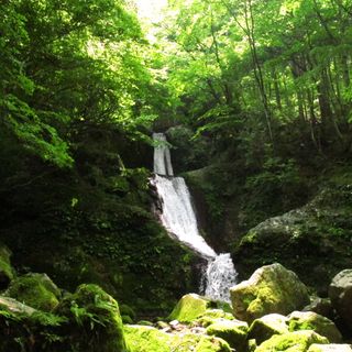 Mitsugama Falls