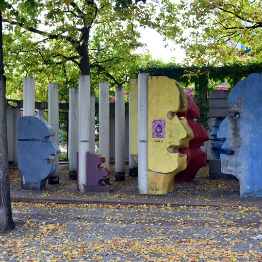 Skulptur an der Falkstraße