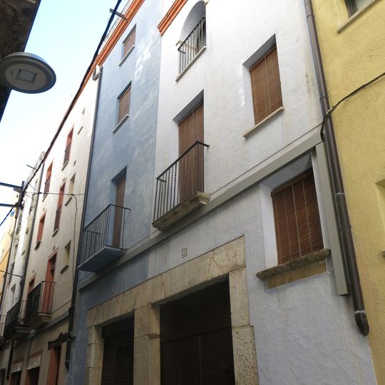 House in carrer Santa Anna, 2