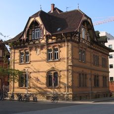 Brenzstraße 2, Pflugfelder Straße 20