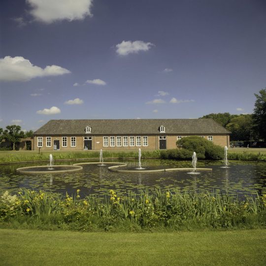 Rijksinstituut voor Rassenonderzoek: Tuinaanleg