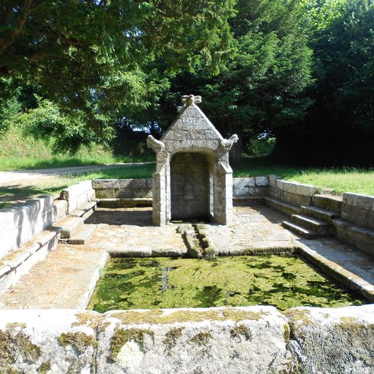 Fontaine Saint-Sylvestre de Plouzélambre