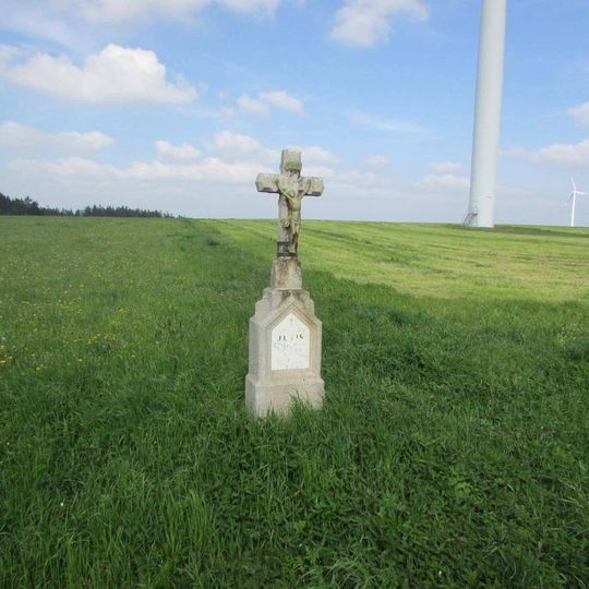 Kříž východně od Bezděkova