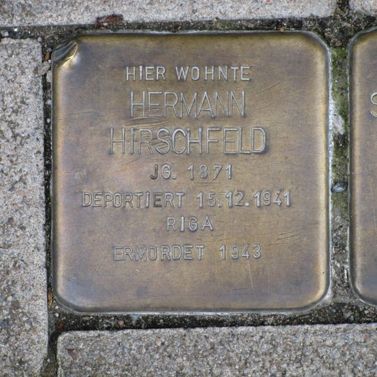 Stolperstein en memoria de Hermann Hirschfeld