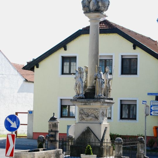 Pest-/Dreifaltigkeitssäule