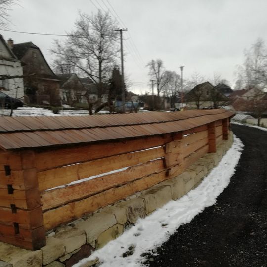 Roubený plot usedlosti čp. 77