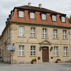 Wohn- und Geschäftshaus