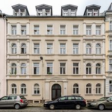 Mietshaus Emilienstraße 8