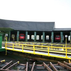 Roundhouse with turntable