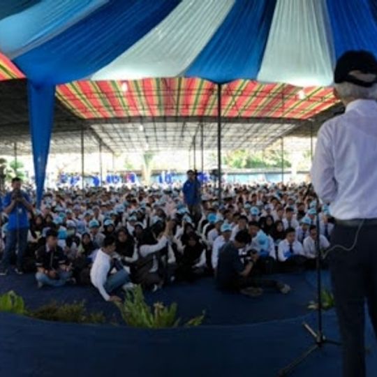 Nuswantoro Dian University