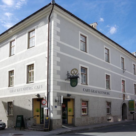 Alte Schule, ehem. Kuenburg'scher Getreidekasten