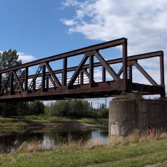 Torzo mostu přes Ostravici nad jezem Kunčičky