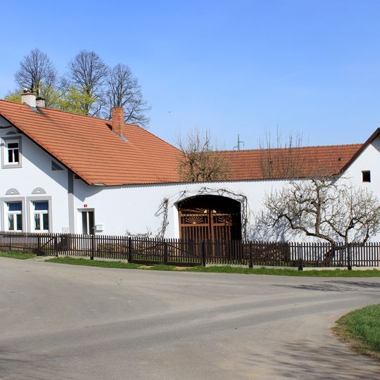 Častonín