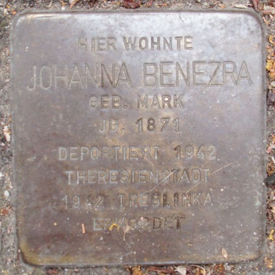 Stolperstein en memoria de Johanna Benezra