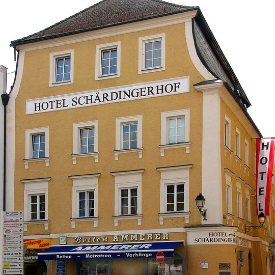 Bürgerhaus, Weinhaus