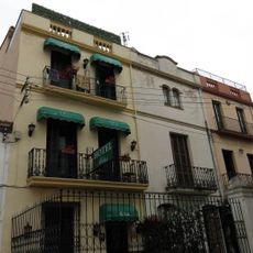 Cases a la riera de la Torre, 16-20