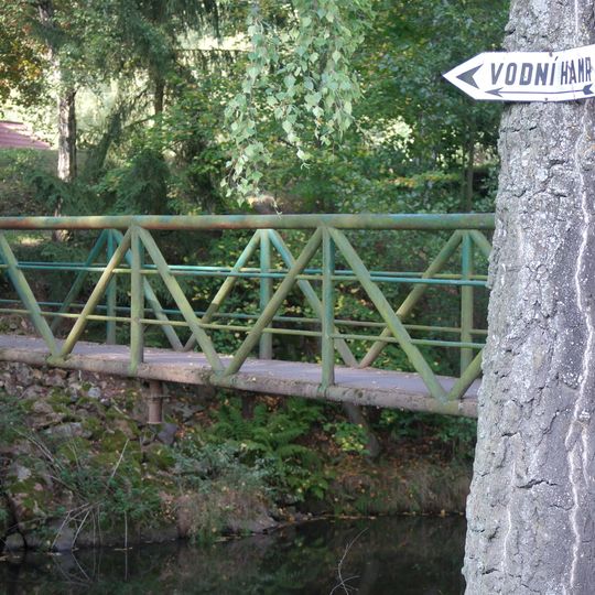 Lávka přes Klabavu u vodního hamru Dobřív