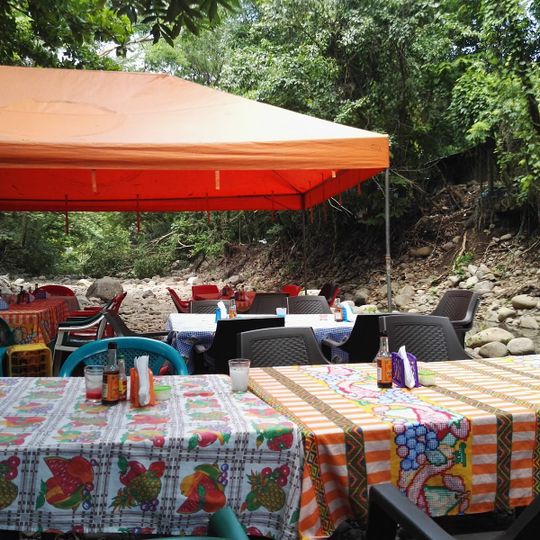 Ostrero Chepe Aleta
