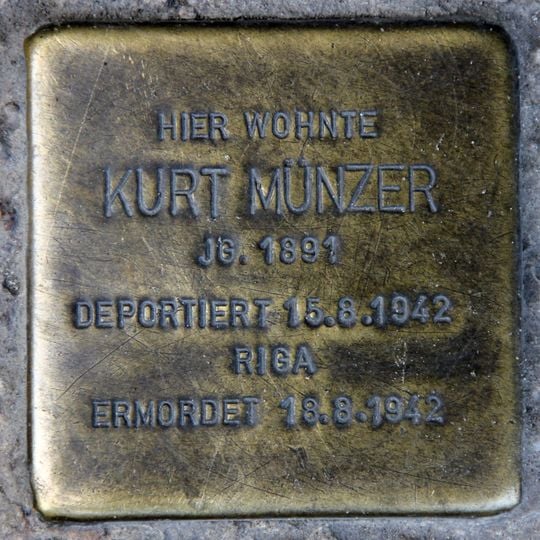 Stolperstein dedicated to Kurt Münzer