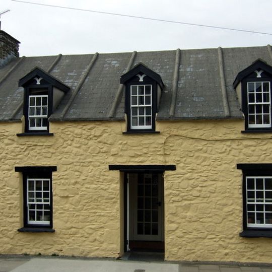 Nos.22 & 23 Cross Square