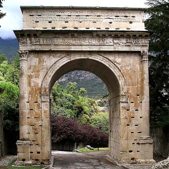 Arch of Augustus