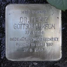 Stolperstein dedicated to Dr. Heinz Gottschalkson