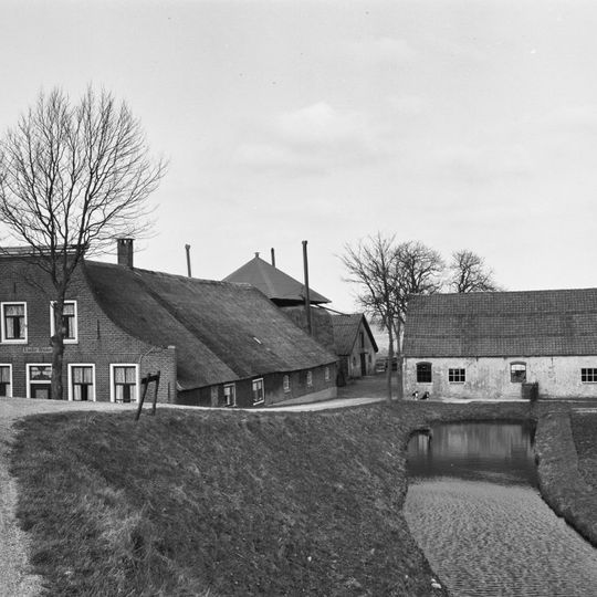 Steinsedijk 3, Haastrecht