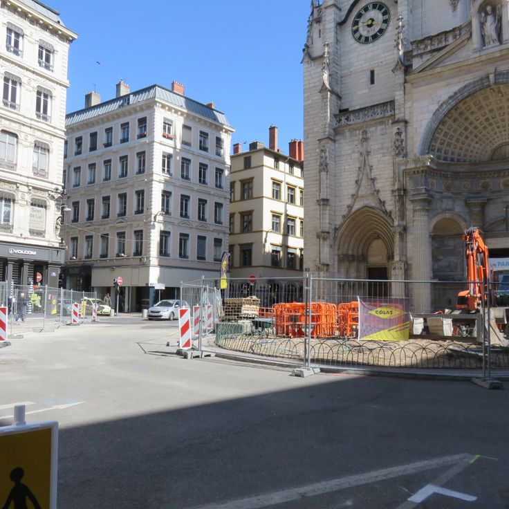 Place Saint-Nizier