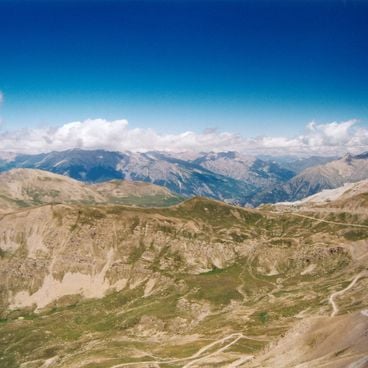 Natuurlijke gebieden in Frankrijk: bergmeren, kalkkloften en bossen