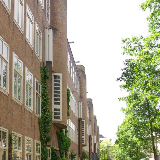 Bronckhorststraat 11–37