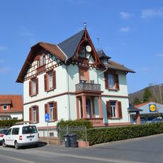 Hauptstraße 128