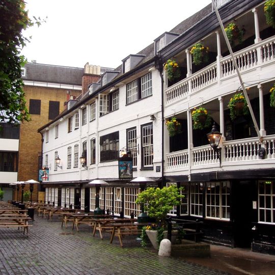 The George Inn