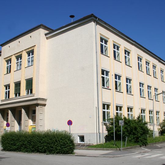 Haupt- und Volksschule