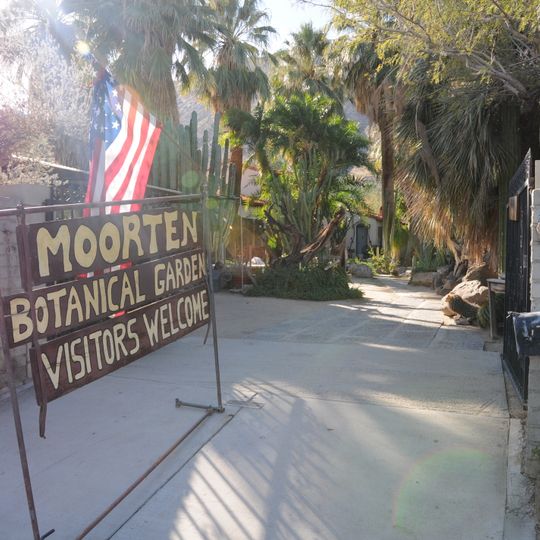 Moorten Botanical Garden and Cactarium