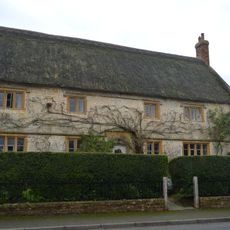 Pyt House And Attached Front Walls