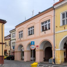 Matyášovský dům, Valdštejnovo náměstí 88