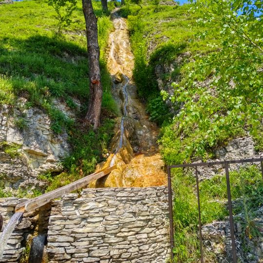 Харачойский водопад