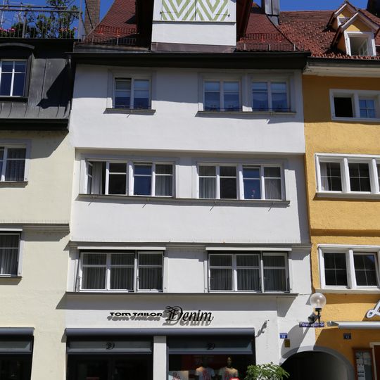 Wohn- und Geschäftshaus