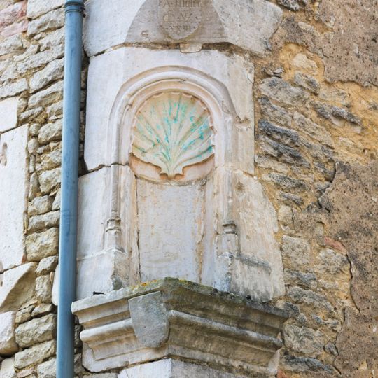 Niche avec statuette d'Uchizy