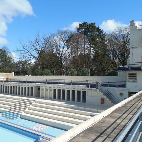 Piscine Roger-Salengro de Bruay-la-Buissière