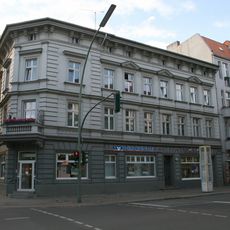 Wohn- und Geschäftshaus Adamstraße 1 Pichelsdorfer Straße 73