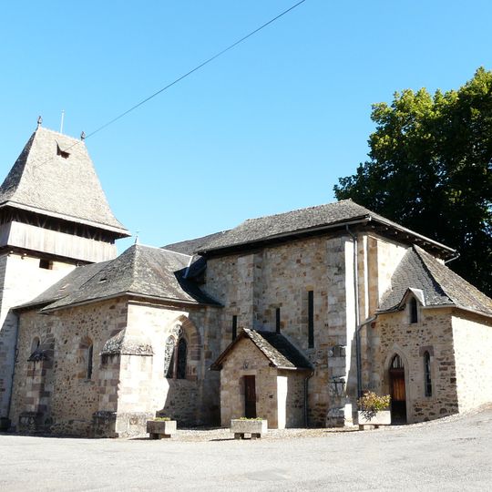 Église Saint-Amant de Saint-Chamant