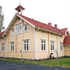 School building in Tuomarniemi Institute of Forestry